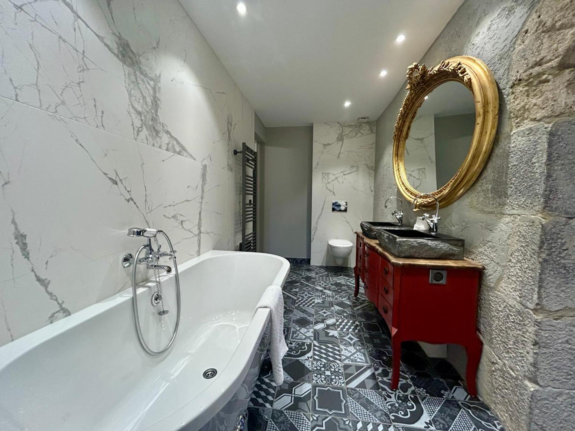 Chateau De La Rive - Suite Prestige - Chambre 2 Personnes Cruet Экстерьер фото